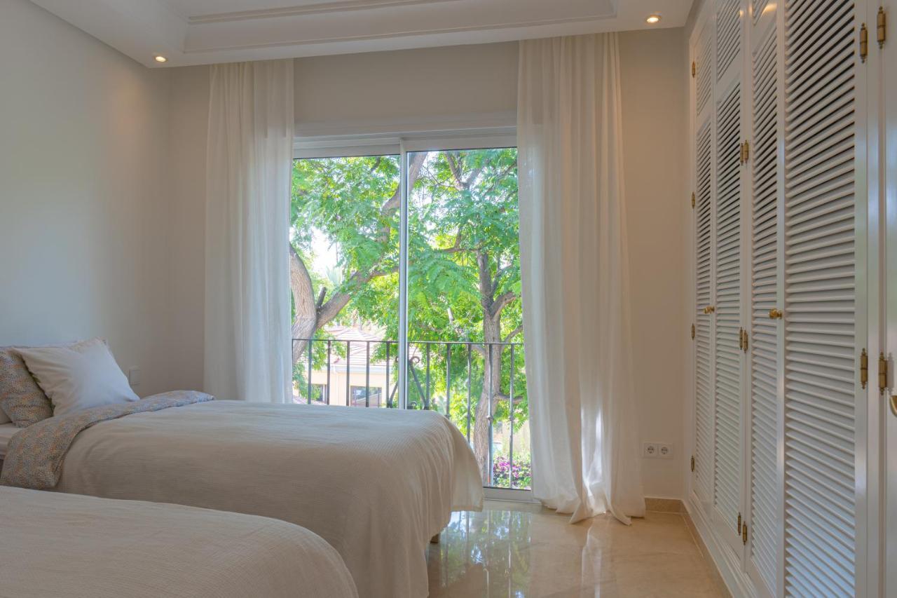 Luxurious Penthouse In Ventura Del Mar Puerto Banus Marbella Exterior foto